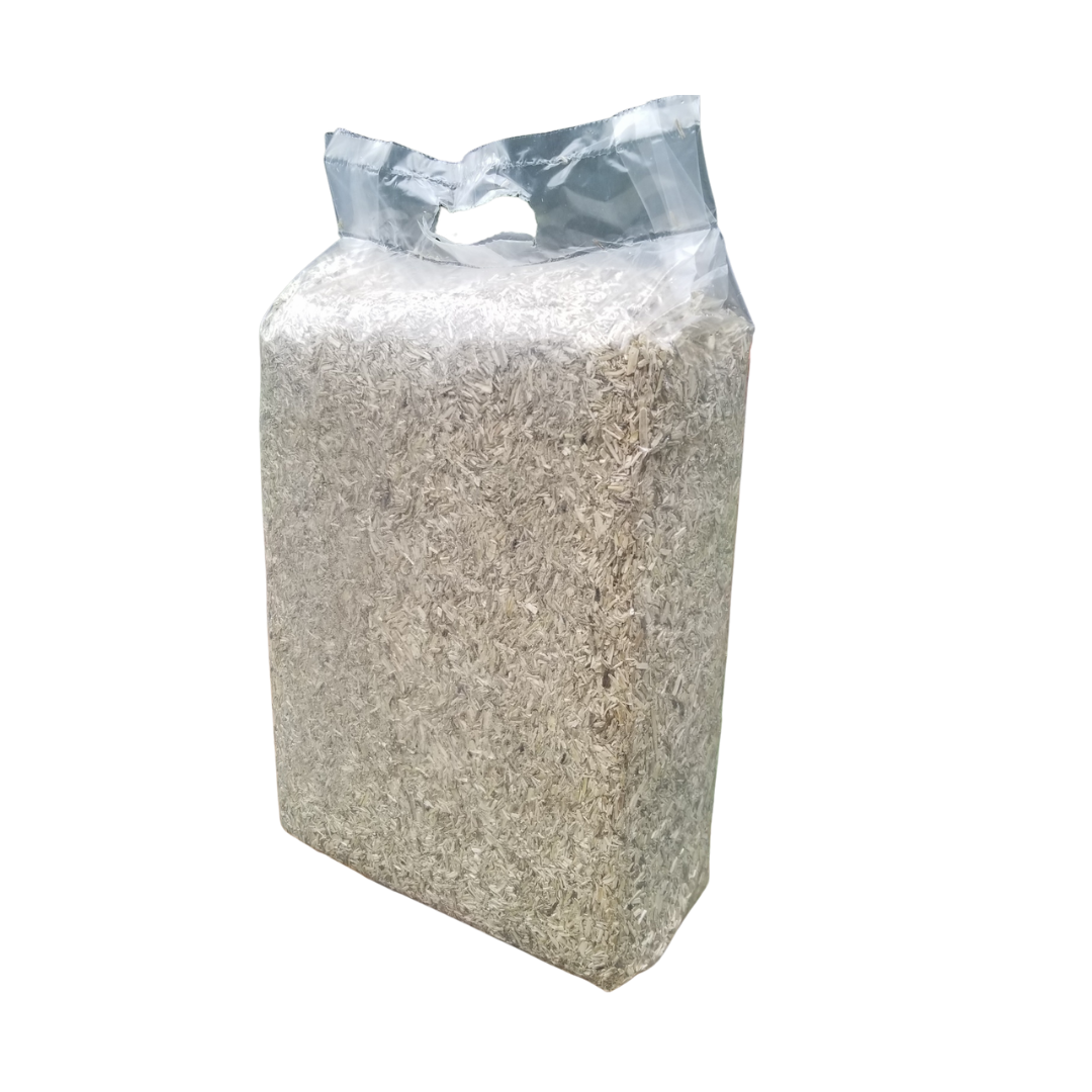 Hemp Bedding for chickens 33 lb Bale Small Animal and Backyard Chicken